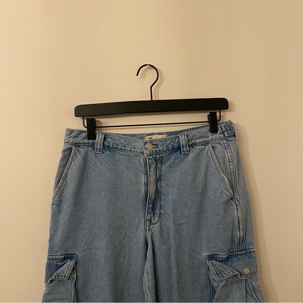 Madewell Low Slung Straight Cargo Jeans | Coleman Wash | Size 28 - Picture 6 of 12